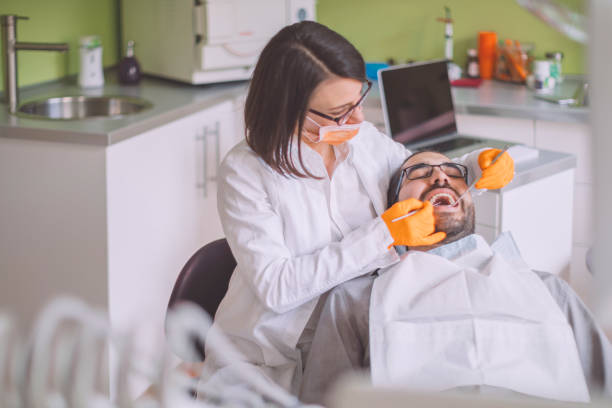 Best Emergency Treatment for Oral Infections in Lanse, MI